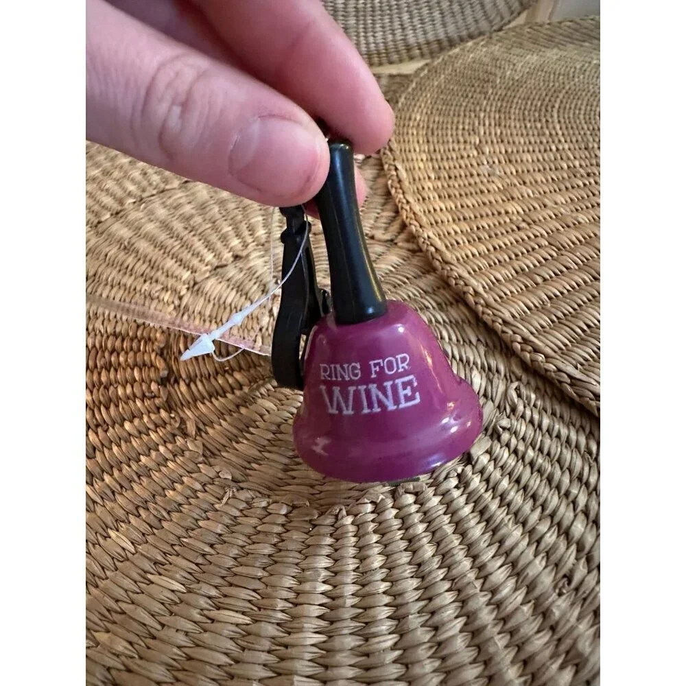 Ring for wine, mini bell
